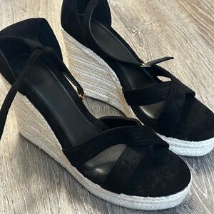 NIB SHEIN wedged ankle strap shoe 8.5